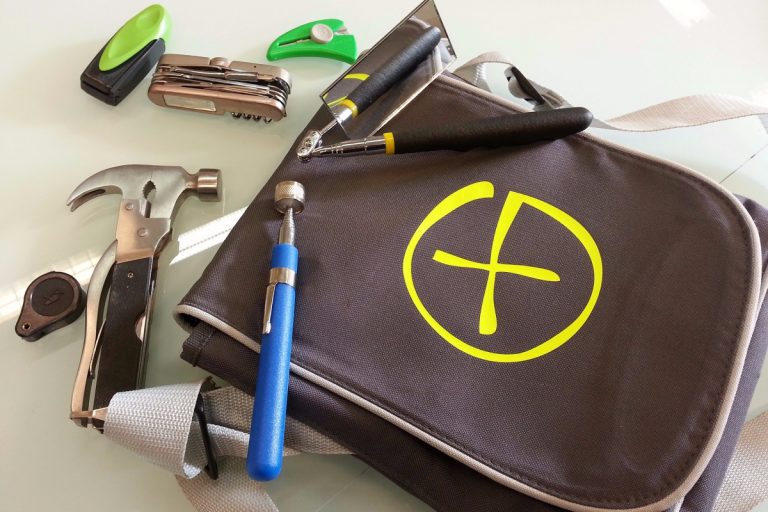 High-Tech Treasure Hunting for Grown Ups: Geocaching!