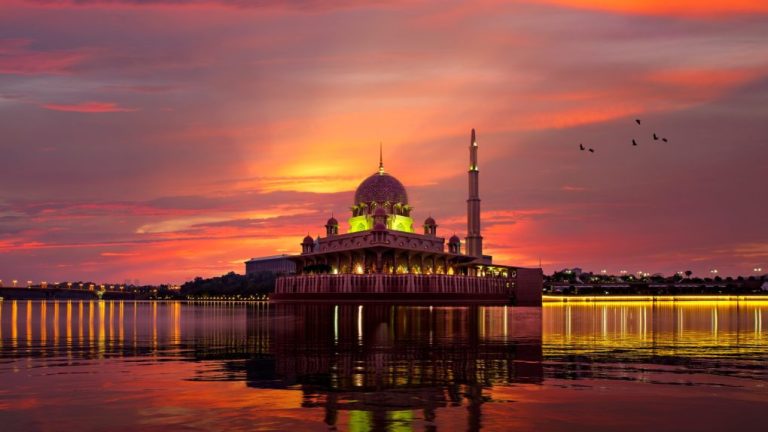 Things to Do in Putrajaya: A Comprehensive Guide for Tourists