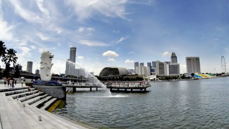 Things to Do in Raffles Place, Singapore: A Comprehensive Guide
