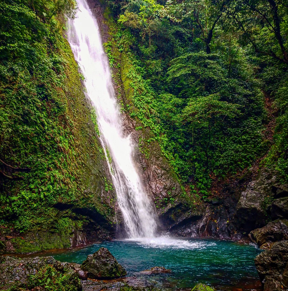 pagudpud tourist spot