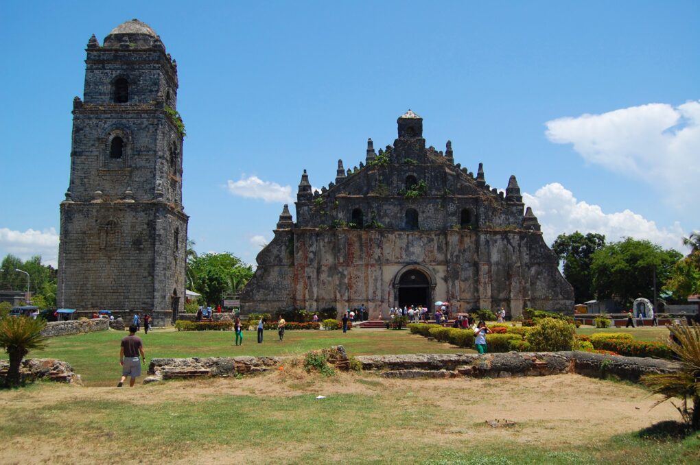 ilocos sur tourist attractions are the following