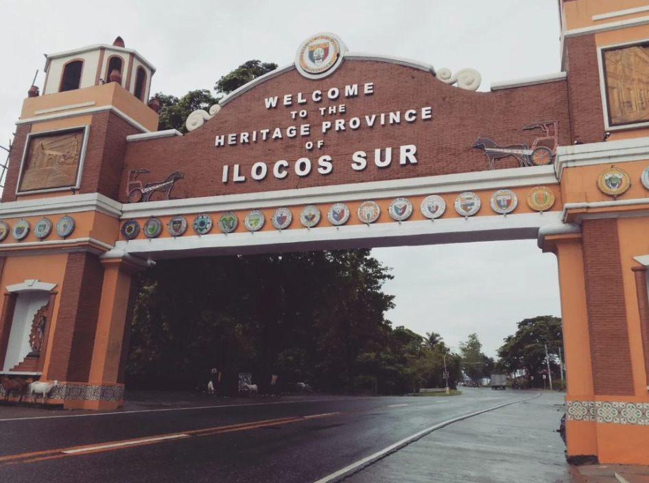 ilocos sur tourist attractions are the following