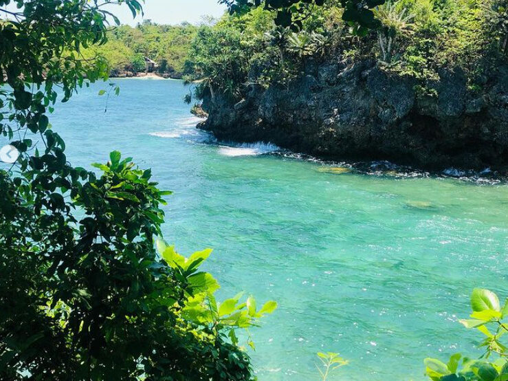 famous tourist spot in guimaras